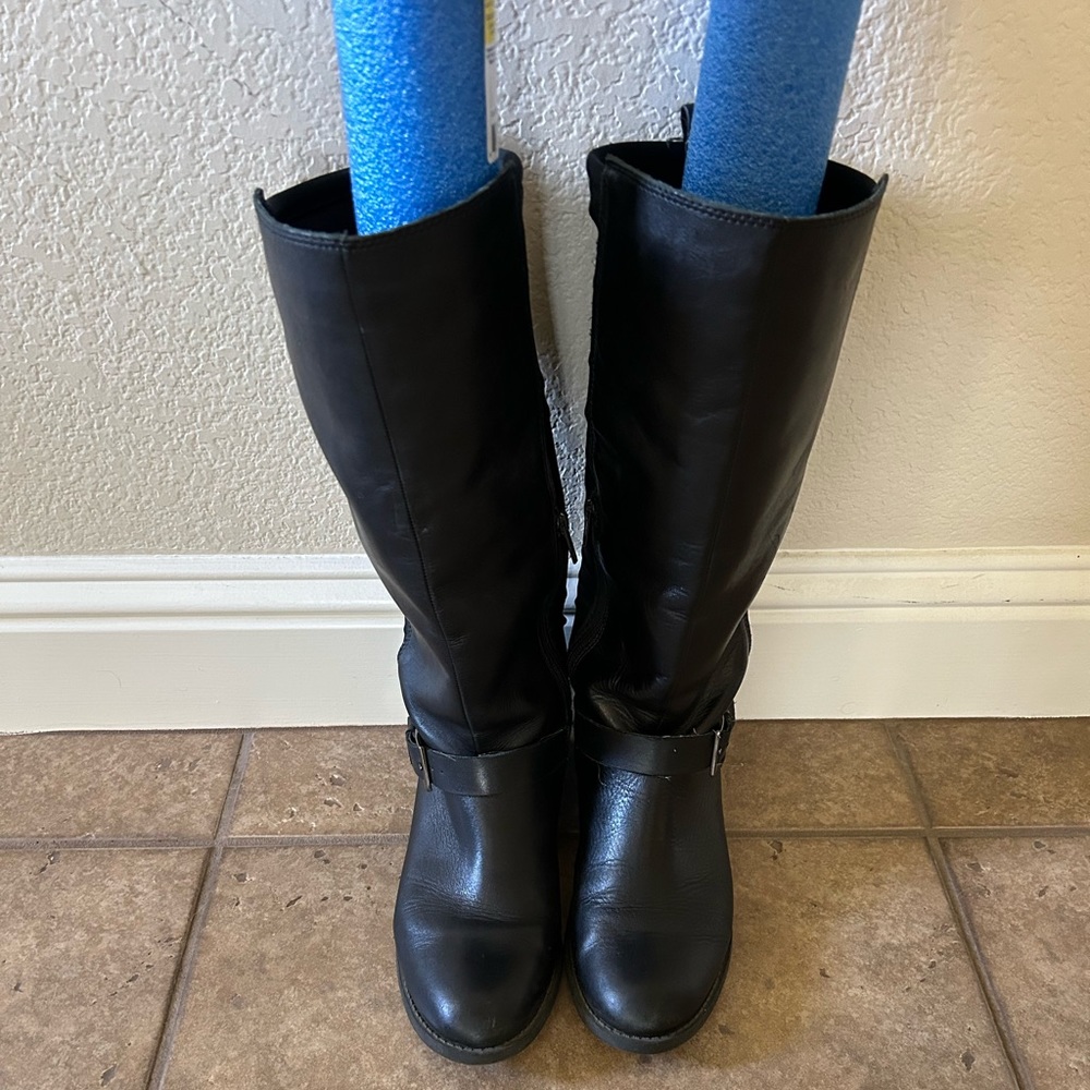 Arturo Chiang knee boots